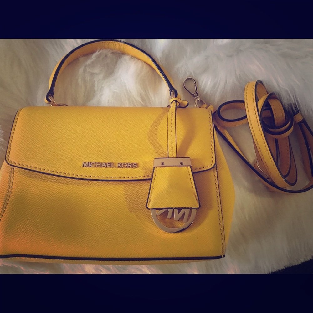 Michael kors handbag